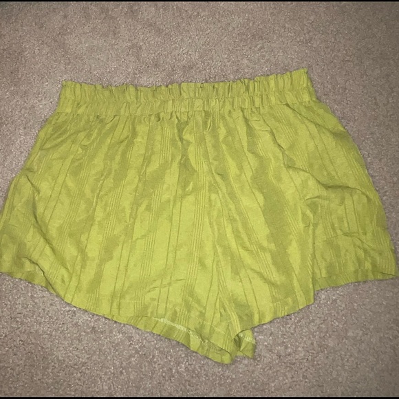 SHEIN Curve Dark Green Shorts size 5X - Picture 7 of 9